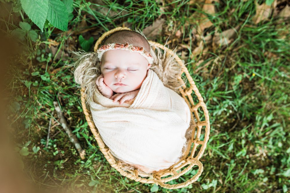 Fredericksburg virginia newborn photo session
